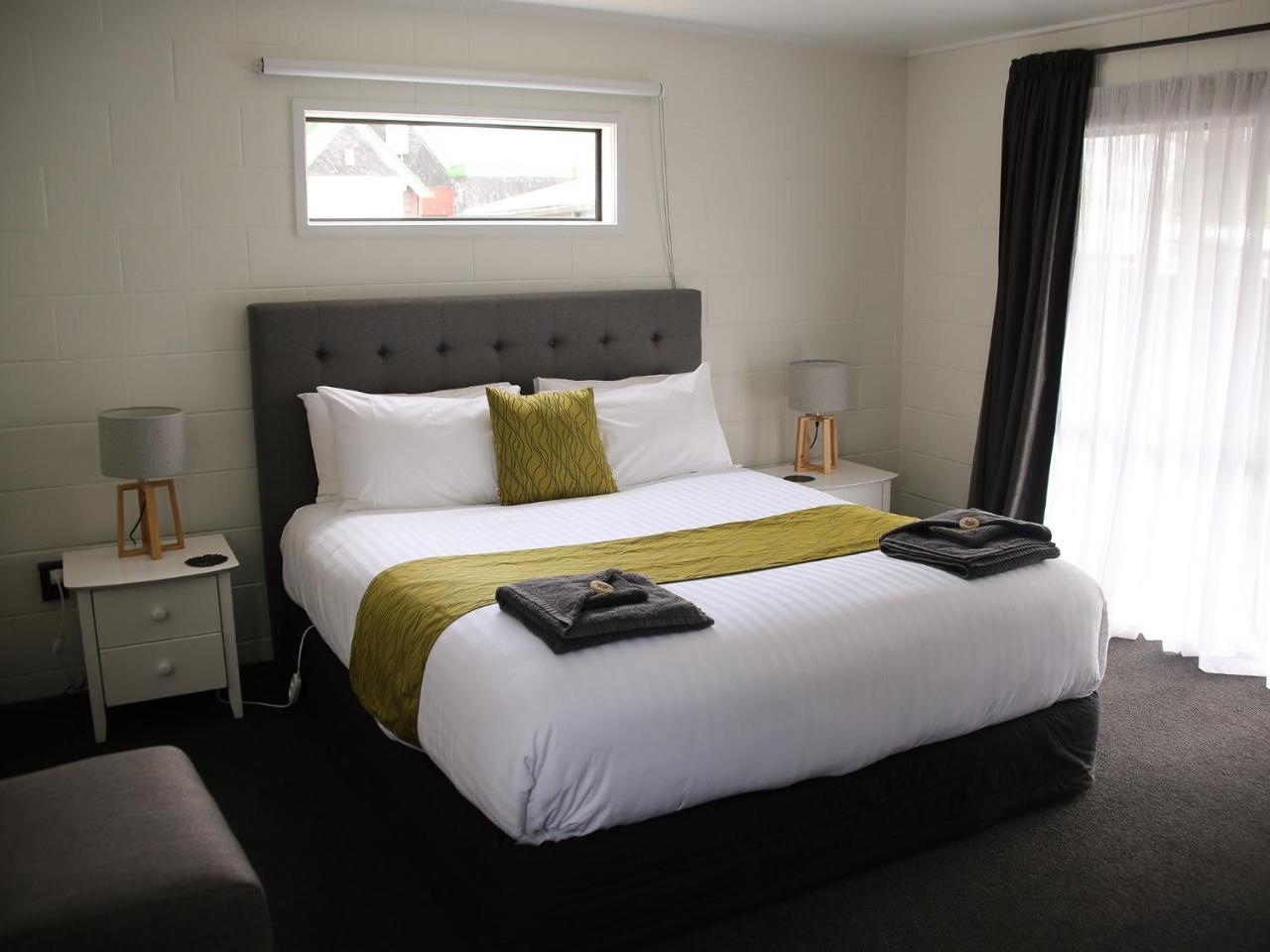 Mackenzie Motels Ферлі Екстер'єр фото
